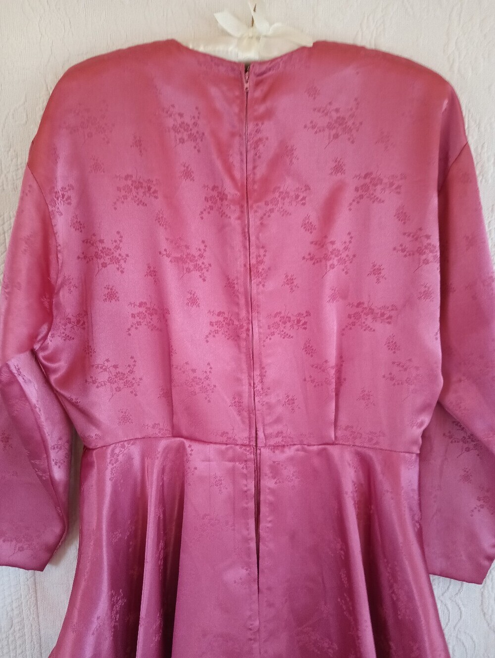 Vintage Pink Peplum Long-Sleeve Midi Dress Satin Floral 80s Barbie Girl OOAK 10 - Picture 11 of 16